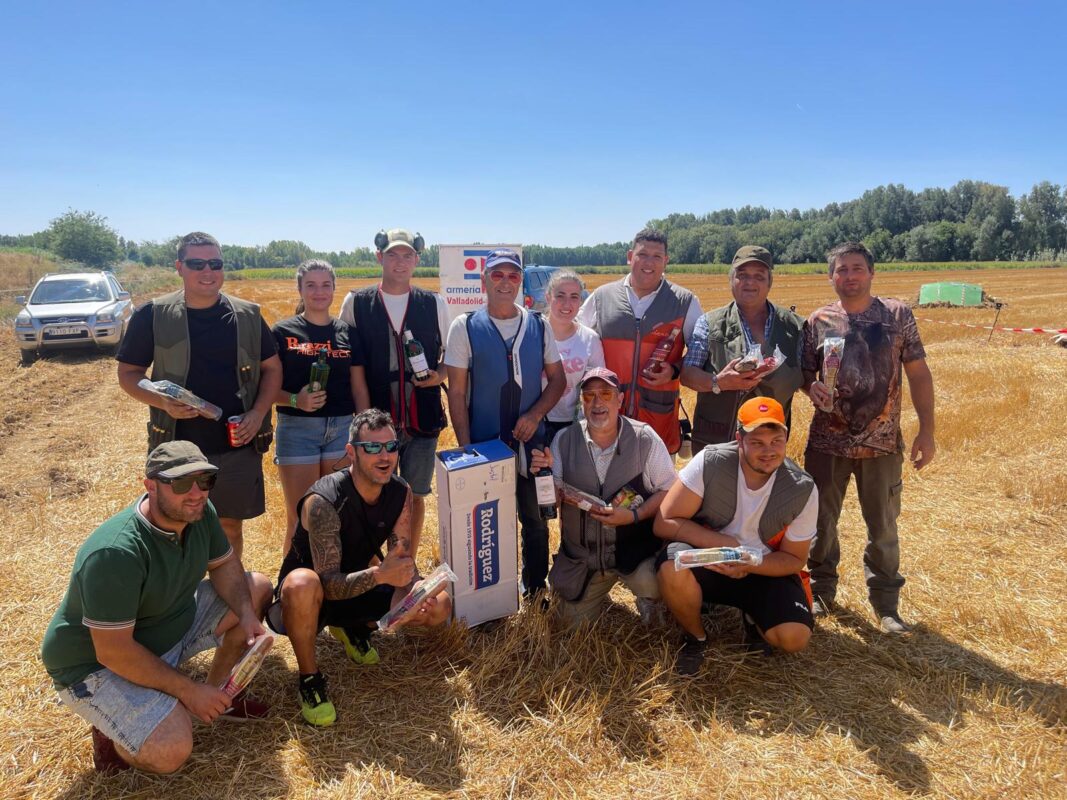 Participantes locales en Villanueva de Azoague