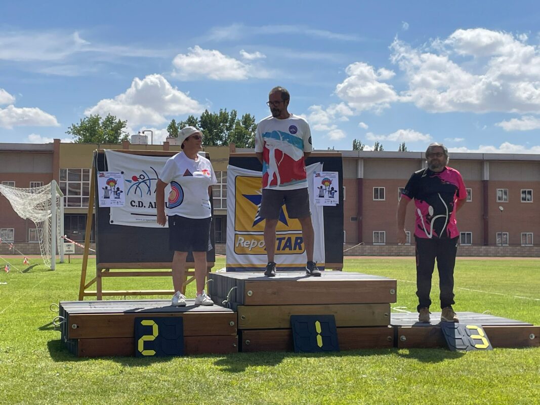 Podium arco longbow